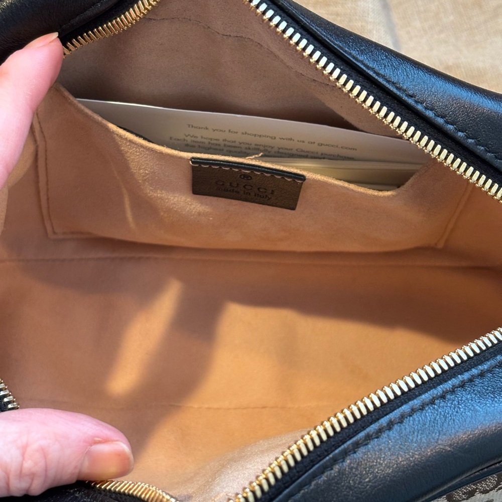 Gucci Marmont Small Bag - Picture 14 of 17
